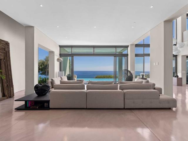 House for sale in Camps Bay, Cape Town