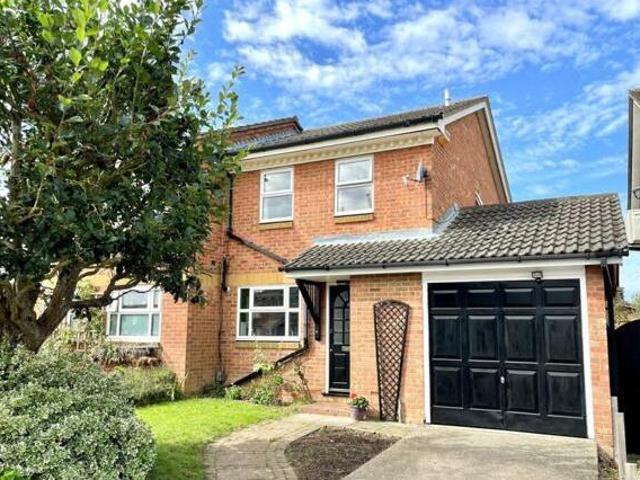 House for sale in King's Walden, Hertfordshire