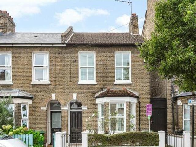 House for sale in Lyons, Greater London