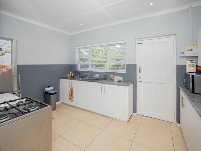 House for sale in Beacon Bay, East London
