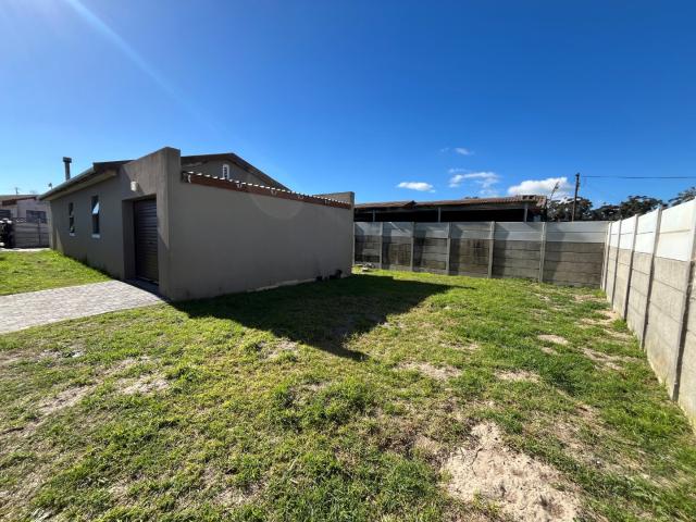 House for sale in Atlantis, Western Cape