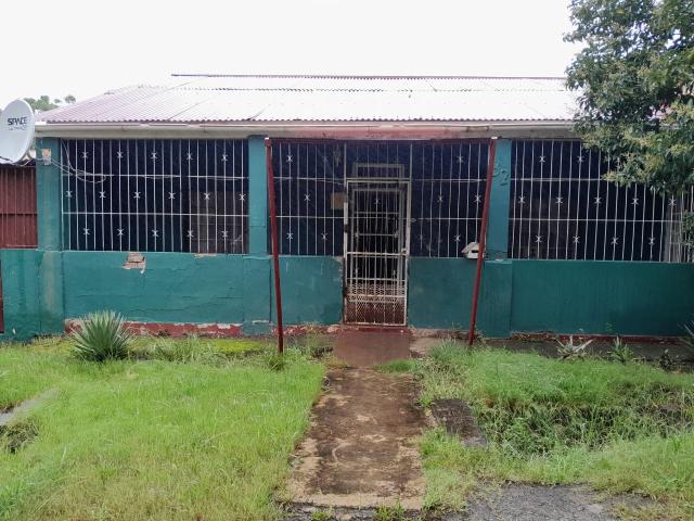 House for sale in Amathole District Municipality, Eastern Cape