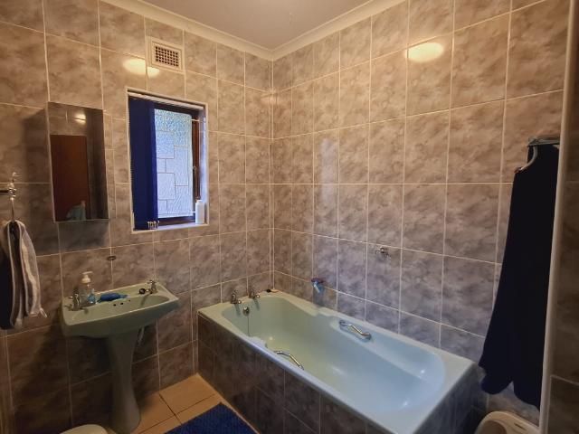 House for sale in Seaview, Kwazulu-natal