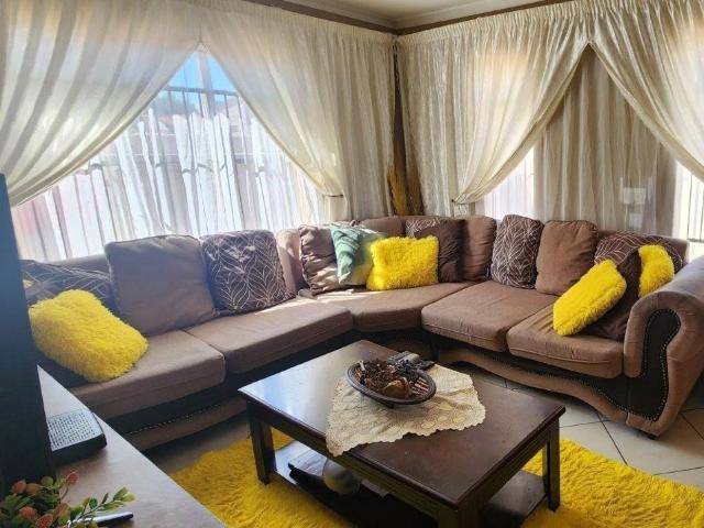 House for sale in Lesedi Local Municipality, Gauteng