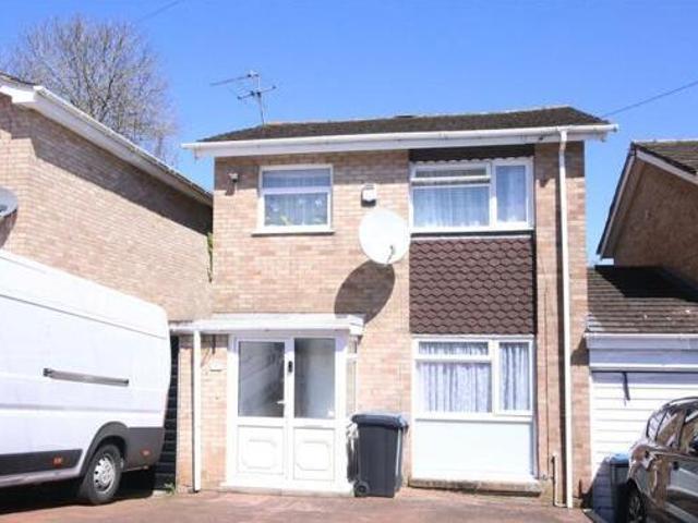 House for sale in Overslade, New Bilton