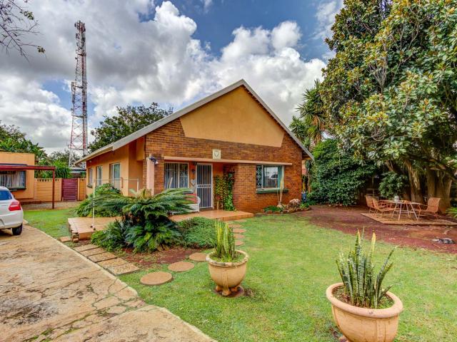 House for sale in Kempton Park