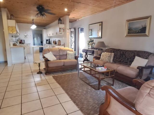 House for sale in UMhlathuze Municipality, Kwazulu-natal