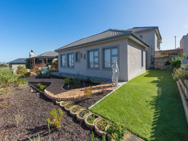 House for sale in Groot Brak Rivier, Western Cape