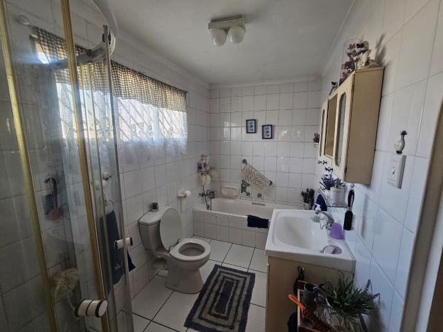 House for sale in Seaview, Kwazulu-natal