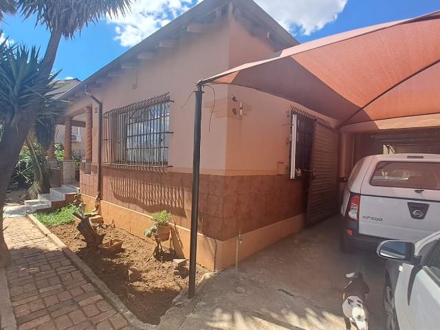 House for sale in Ekurhuleni, Gauteng