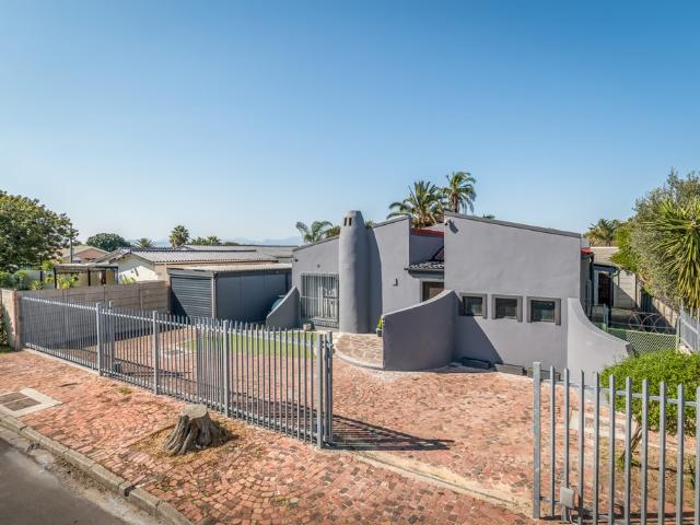 Property for sale in Alexandra, Gauteng