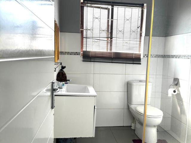 House for sale in UMhlathuze Municipality, Kwazulu-natal