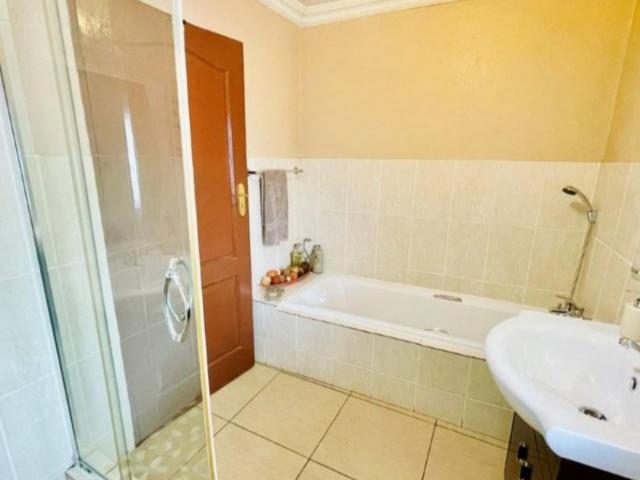 House for sale in Brackenhurst, Ekurhuleni