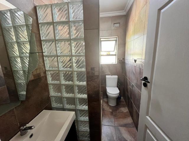 House for sale in Brackenhurst, Ekurhuleni