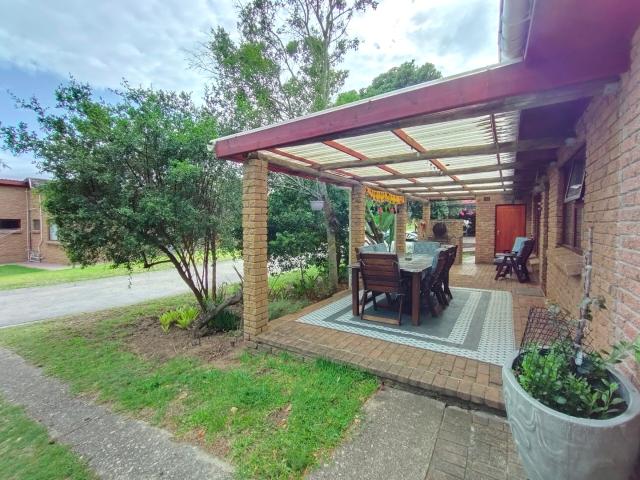 House for sale in Groot Brak Rivier, Western Cape