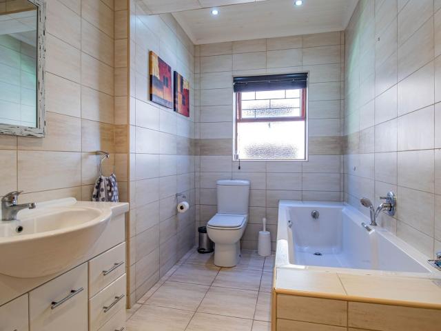 House for sale in Groot Brak Rivier, Western Cape