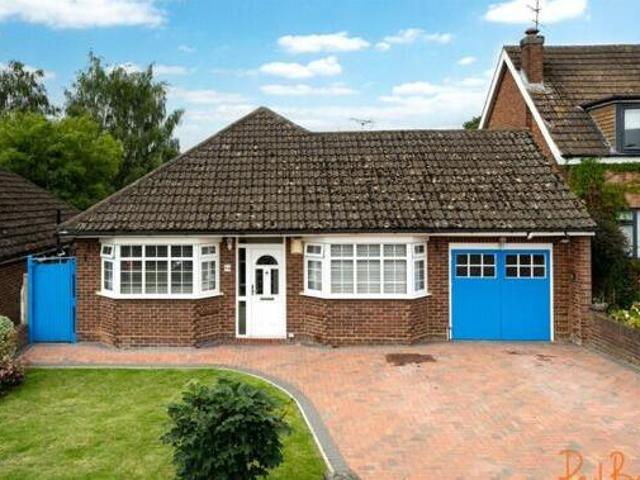 House for sale in Watford, Hertfordshire