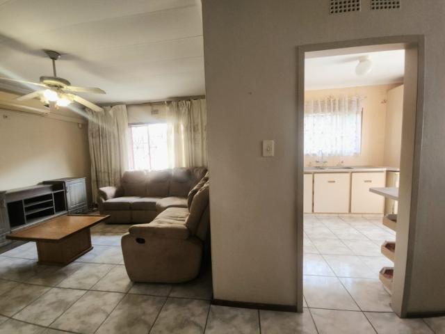 House for sale in Mount Moreland, Kwazulu-natal