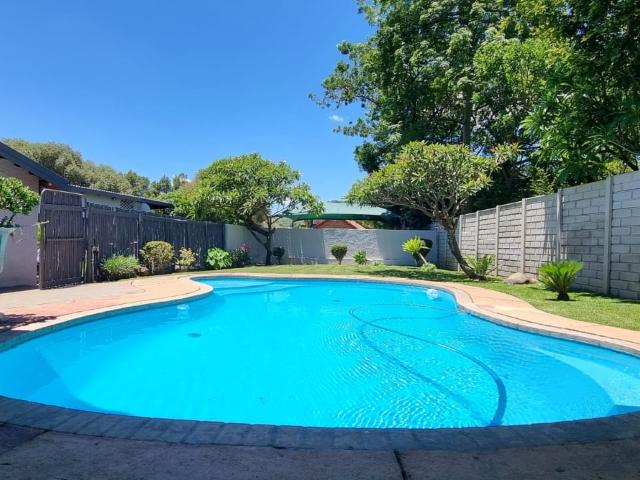 House for sale in Hartbeespoort Dam Nature Reserve, North West