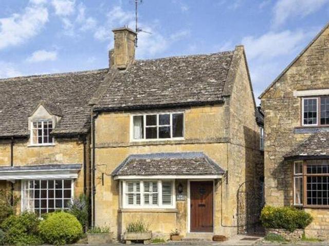 House for sale in Crookhill, Worcestershire