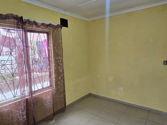 House for sale in Phoenix, Kwazulu-natal