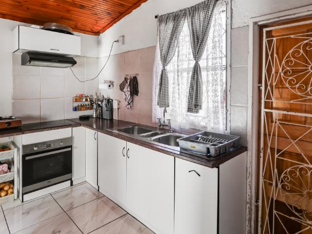 House for sale in Cape Flats, East London