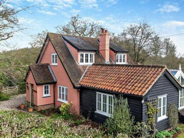 House for sale in Chelmondiston, Suffolk