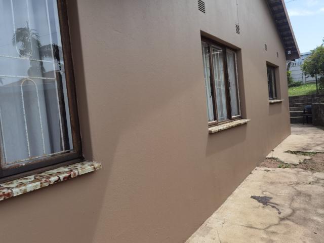 House for sale in Chatsworth, Kwazulu-natal