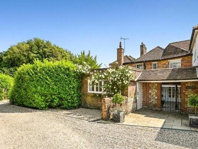 House for sale in Littlecote, West Sussex