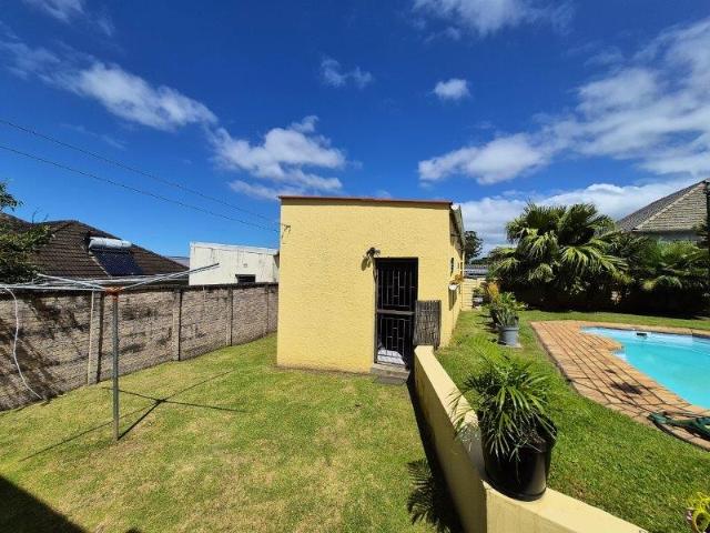 House for sale in East London, Eastern Cape