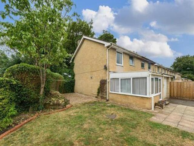 House for sale in Stratton, Cotswold