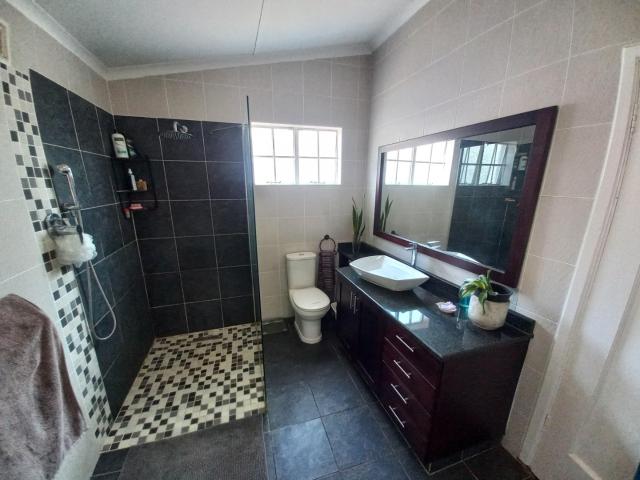 House for sale in Umgungundlovu, Kwazulu-natal