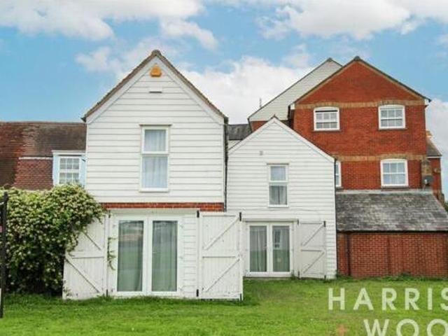 House for sale in Fordham Heath