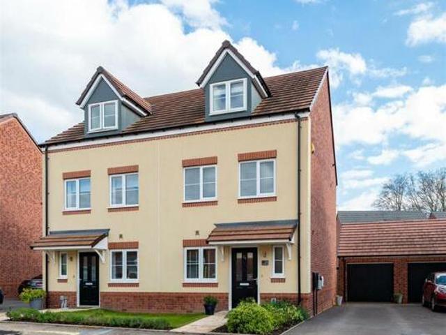 House for sale in City of London, Greater London