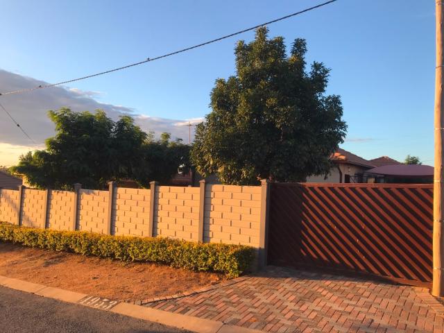 House for sale in Nooitgedacht, Gauteng