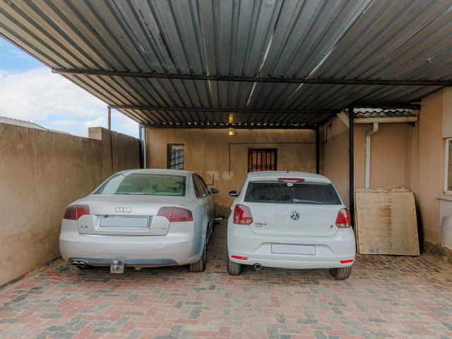 House for sale in Nooitgedacht, Gauteng