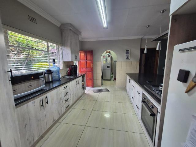 House for sale in Mohlakeng, Gauteng