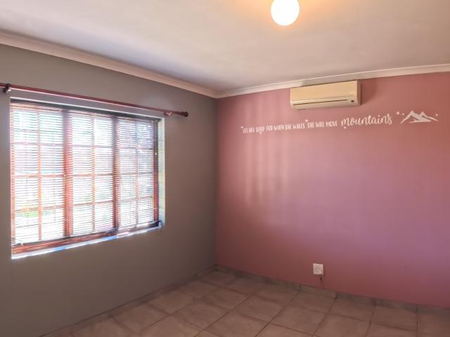 House for sale in West Coast, Riebeeck Valley
