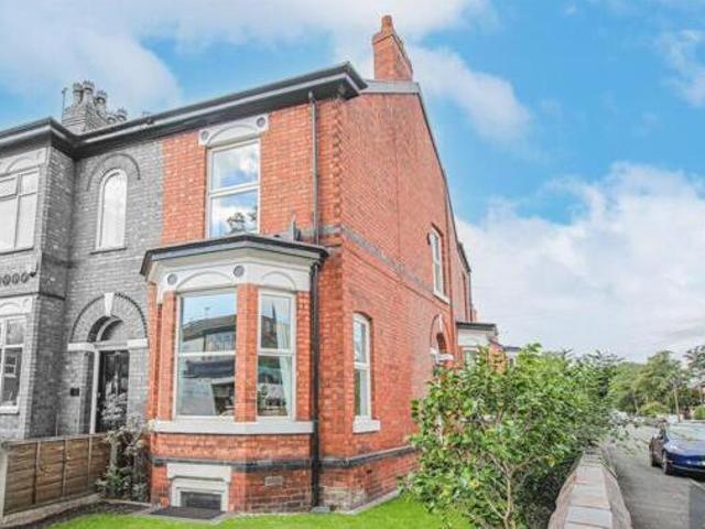 House for sale in Greater Manchester