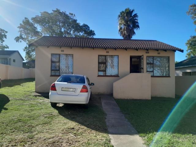 House for sale in East London, Eastern Cape