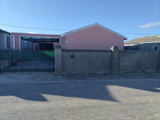 House for sale in Delft, Western Cape