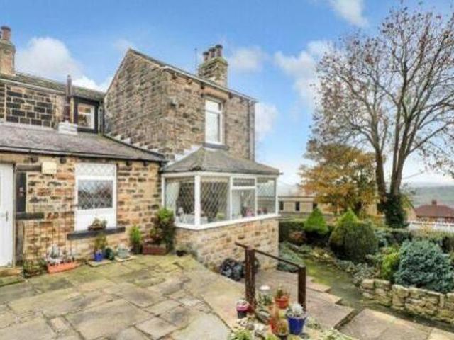House for sale in Dewsbury, West Yorkshire