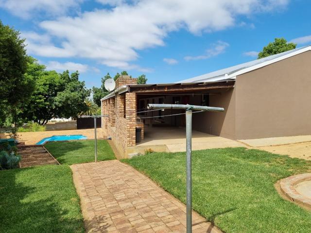 House for sale in West Coast, Riebeeck Valley
