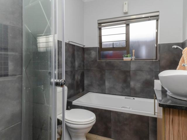 House for sale in Dr Kenneth Kaunda, North West