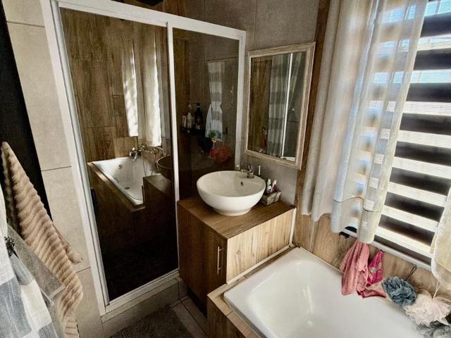House for sale in Dr Kenneth Kaunda, North West
