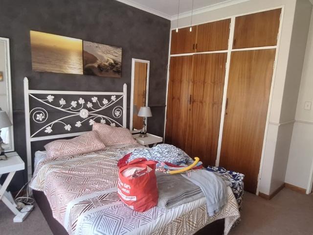 House for sale in Doringkruin, Matlosana Local Municipality