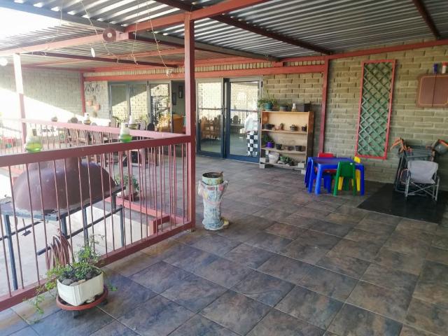 House for sale in Douglas, Northern Cape