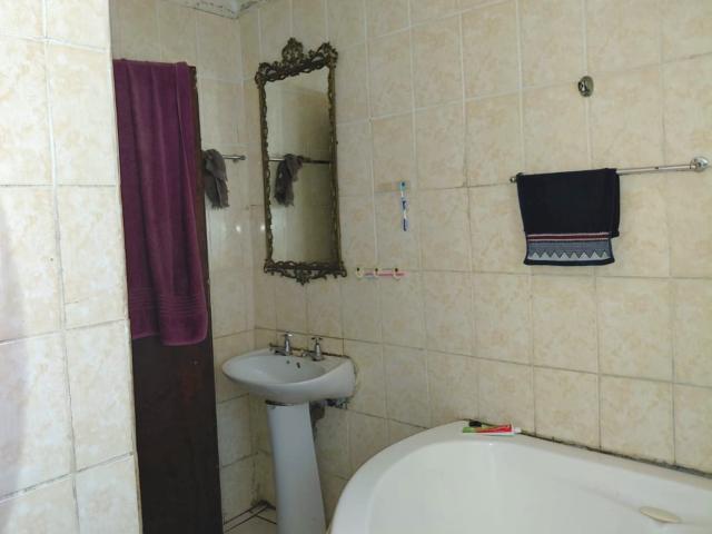 House for sale in Mitchells Plain, Western Cape