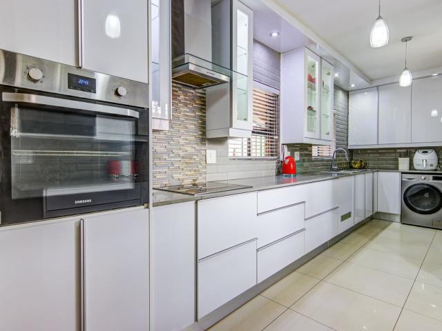 House for sale in Kempton Park, Edleen