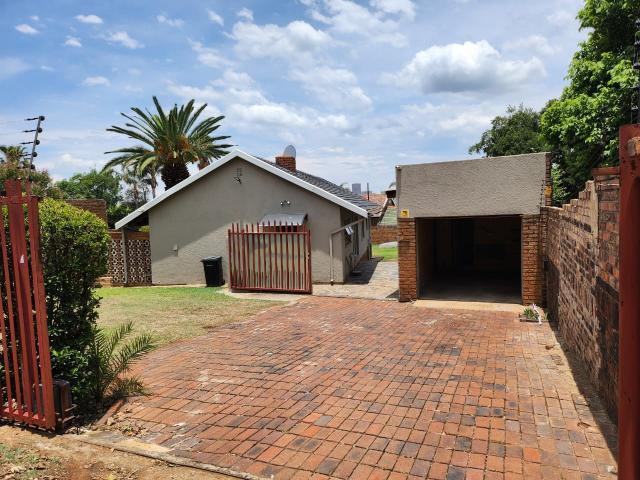 House for sale in Edleen, Ekurhuleni